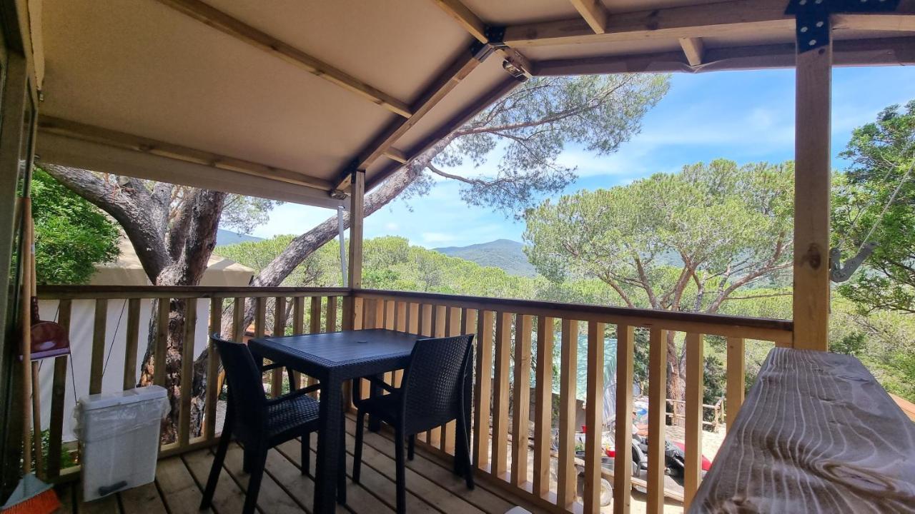 Camping Lacona Pineta Capoliveri  Exterior photo