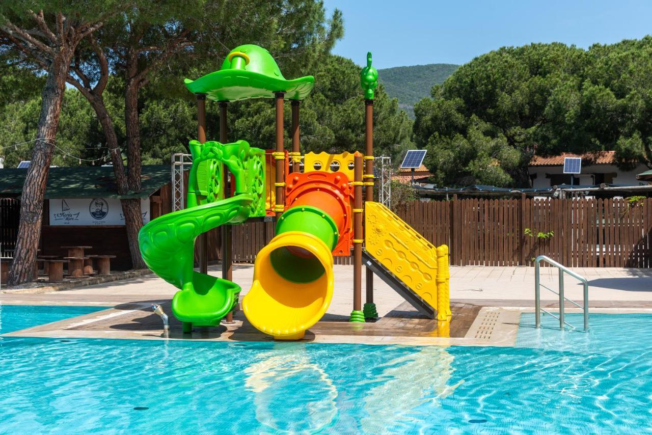 Camping Lacona Pineta Capoliveri  Exterior photo