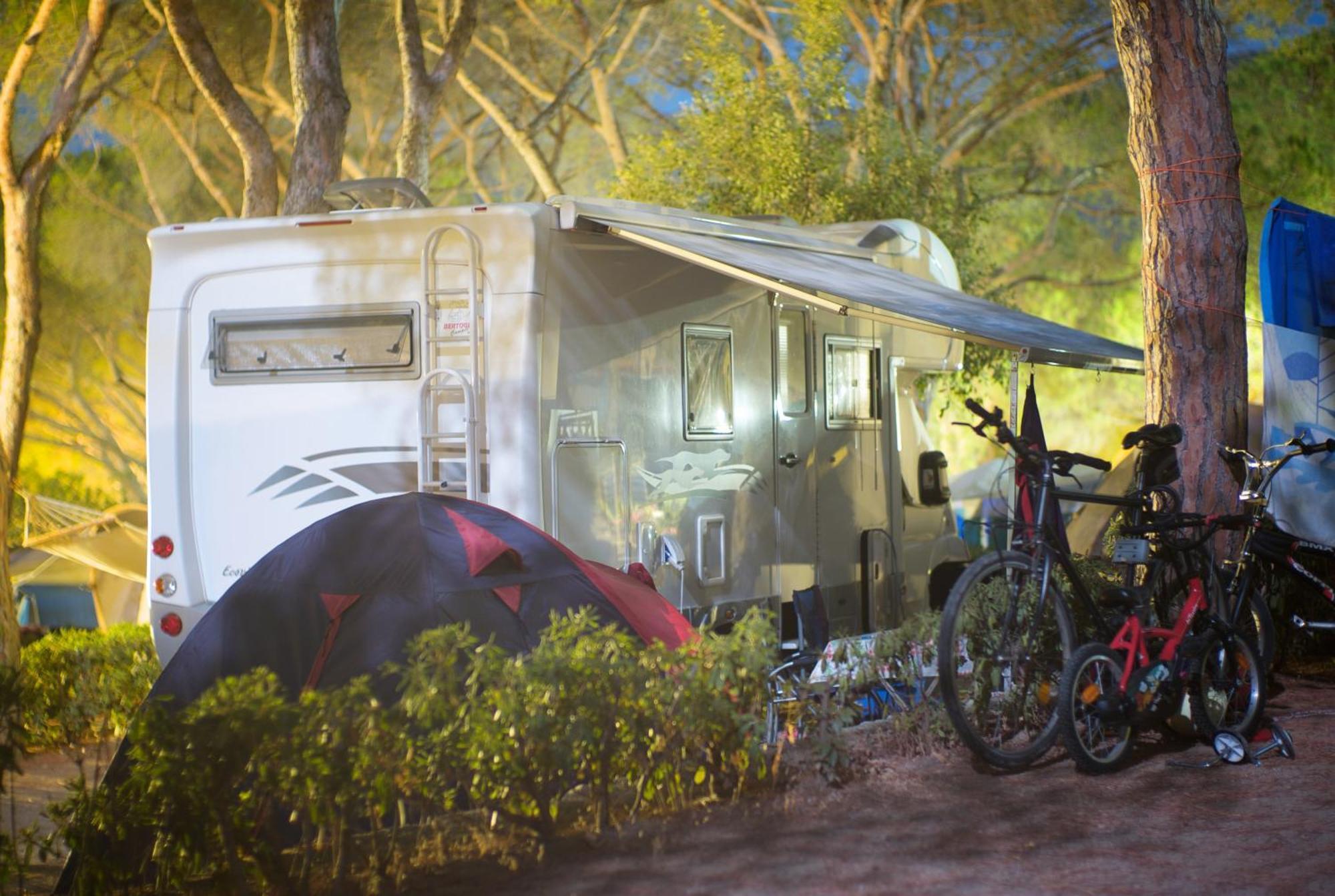 Camping Lacona Pineta Capoliveri  Exterior photo