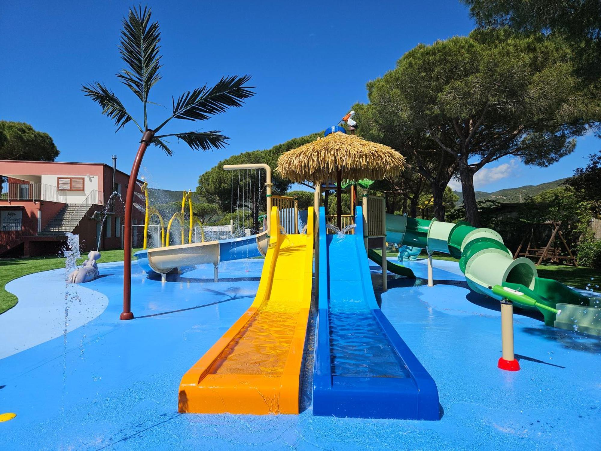 Camping Lacona Pineta Capoliveri  Exterior photo