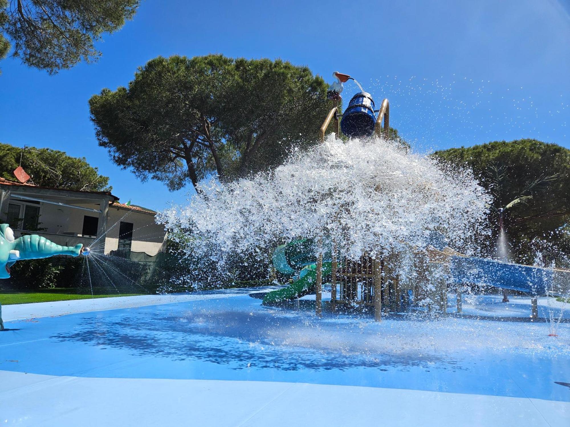 Camping Lacona Pineta Capoliveri  Exterior photo